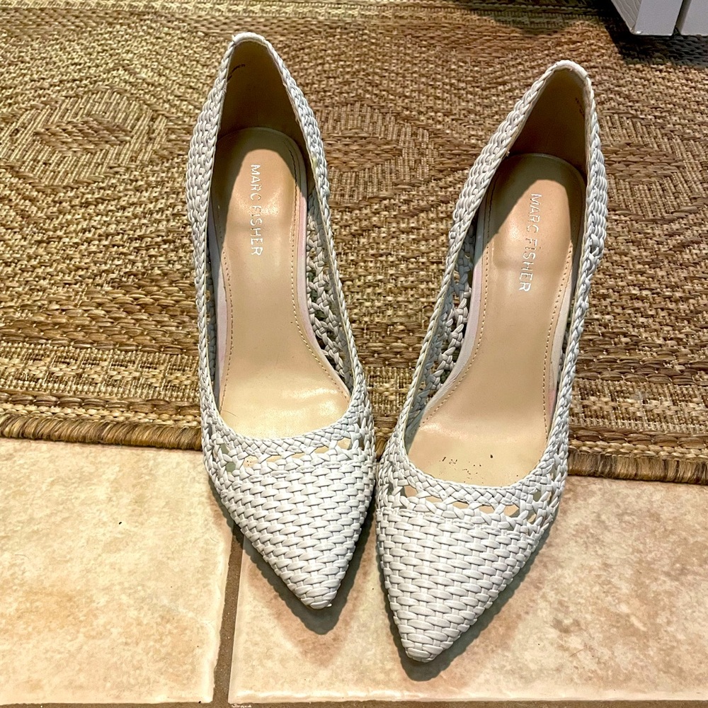 Marc Fisher Cream Woven Heels
